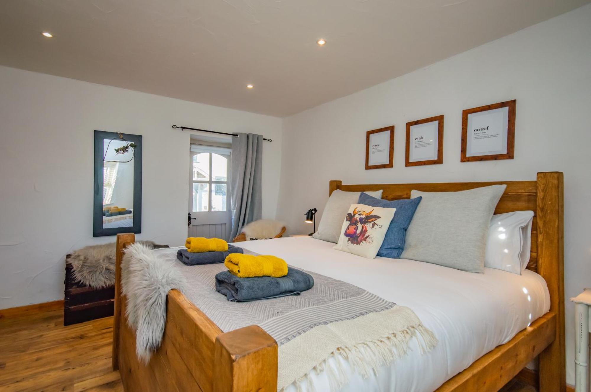 Cosy Farm Conversion In The Heart Of Pembrokeshire Maenclochog ภายนอก รูปภาพ