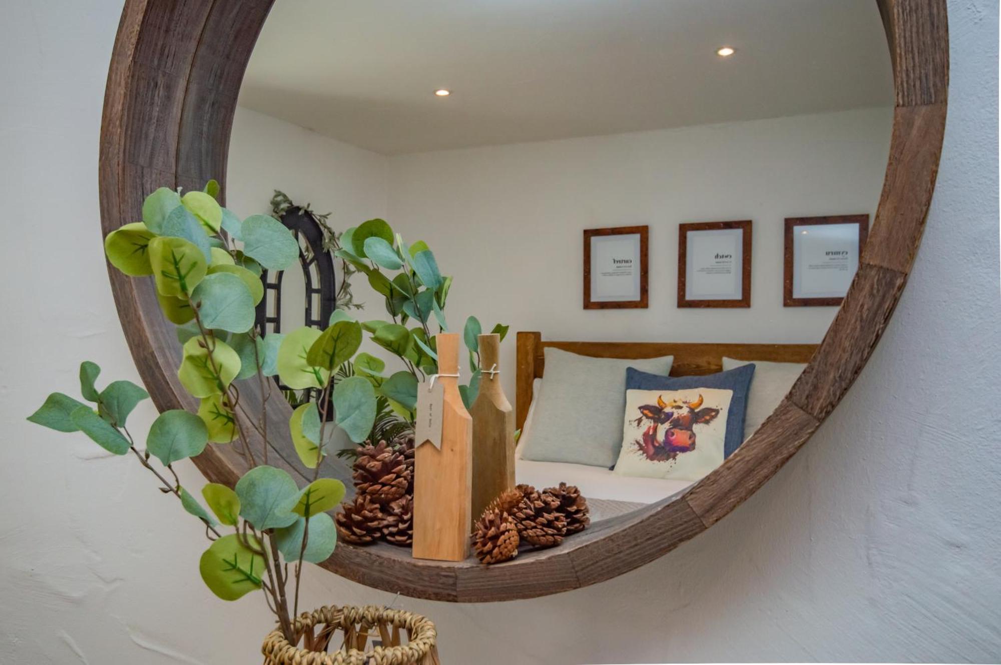 Cosy Farm Conversion In The Heart Of Pembrokeshire Maenclochog ภายนอก รูปภาพ