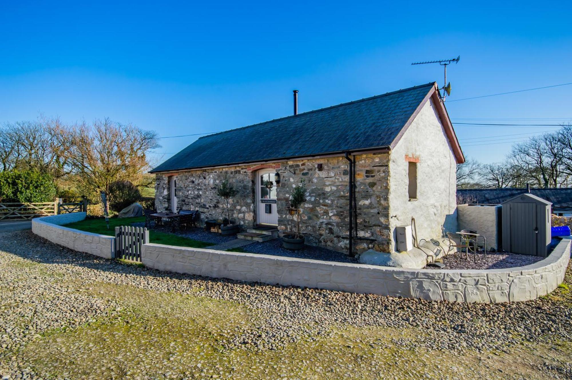 Cosy Farm Conversion In The Heart Of Pembrokeshire Maenclochog ภายนอก รูปภาพ