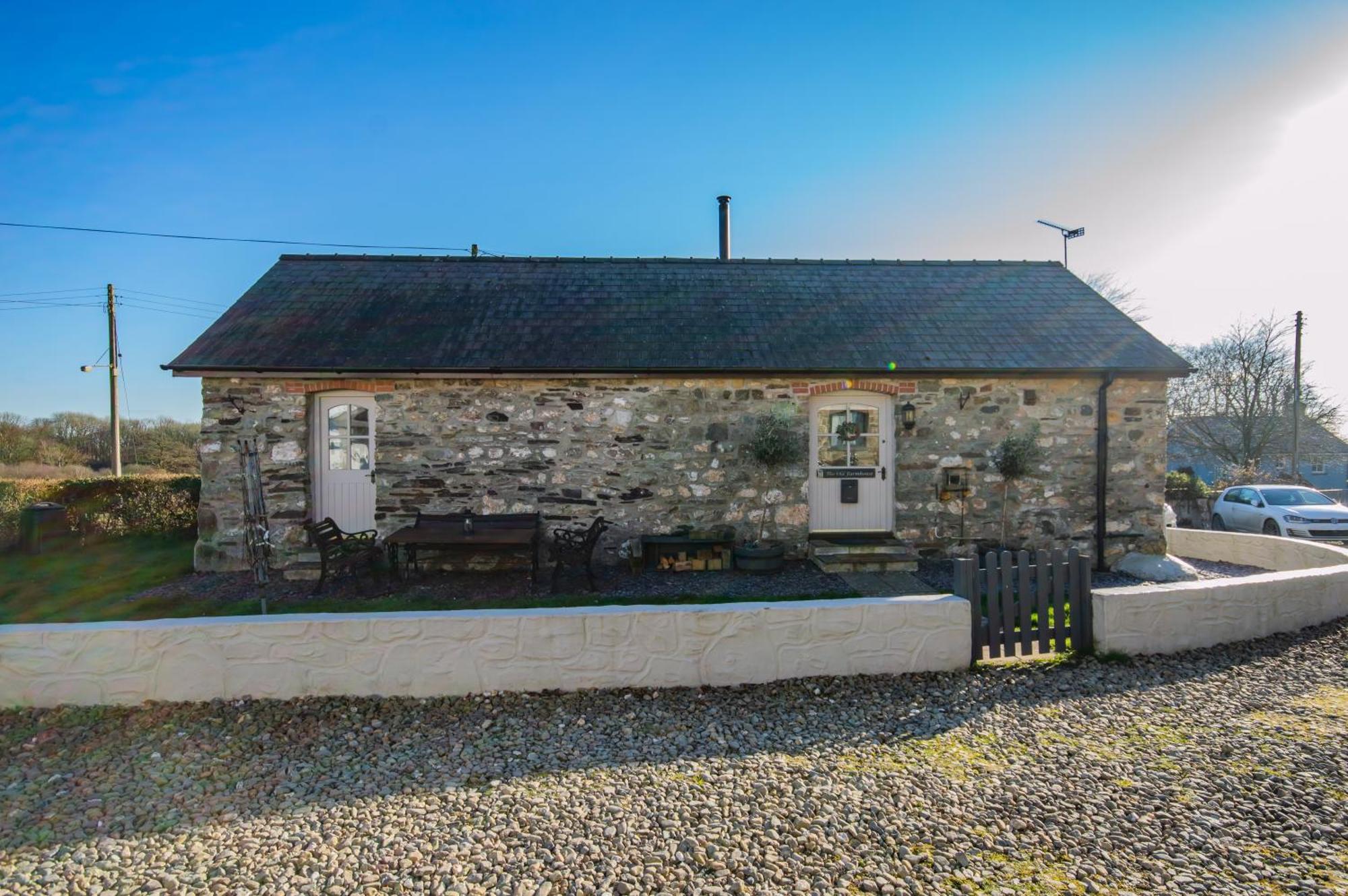 Cosy Farm Conversion In The Heart Of Pembrokeshire Maenclochog ภายนอก รูปภาพ