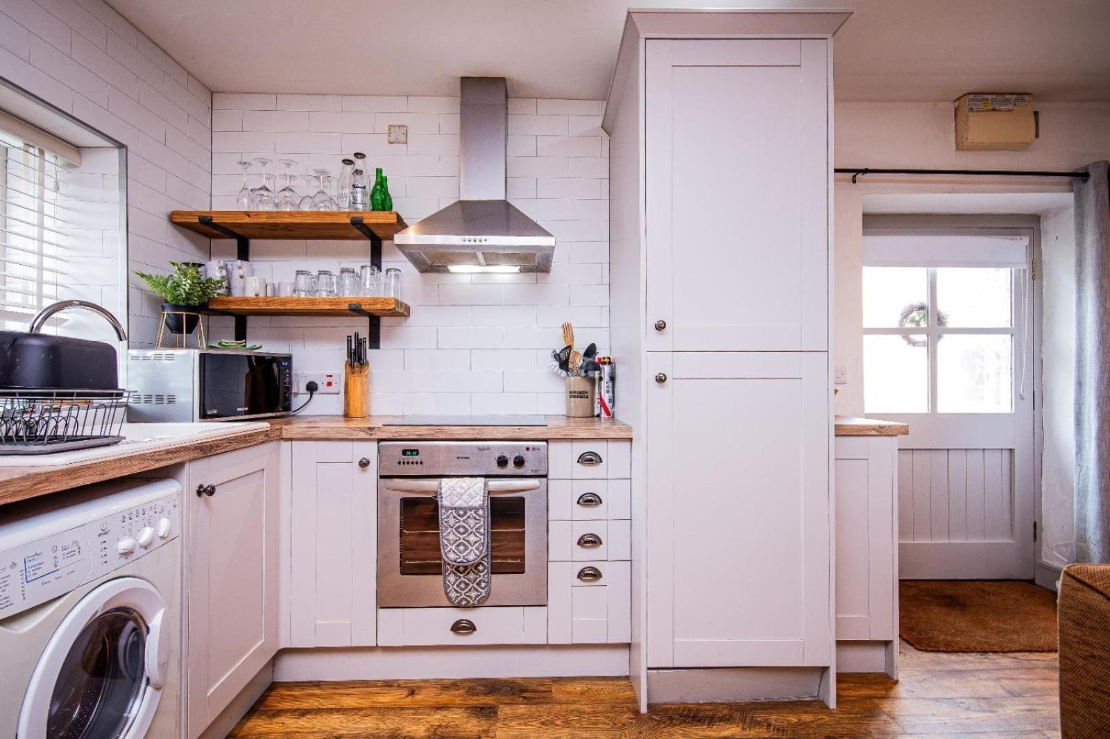 Cosy Farm Conversion In The Heart Of Pembrokeshire Maenclochog ภายนอก รูปภาพ